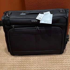 EXB 2.0 ULTRA VALET GARMENT BAG